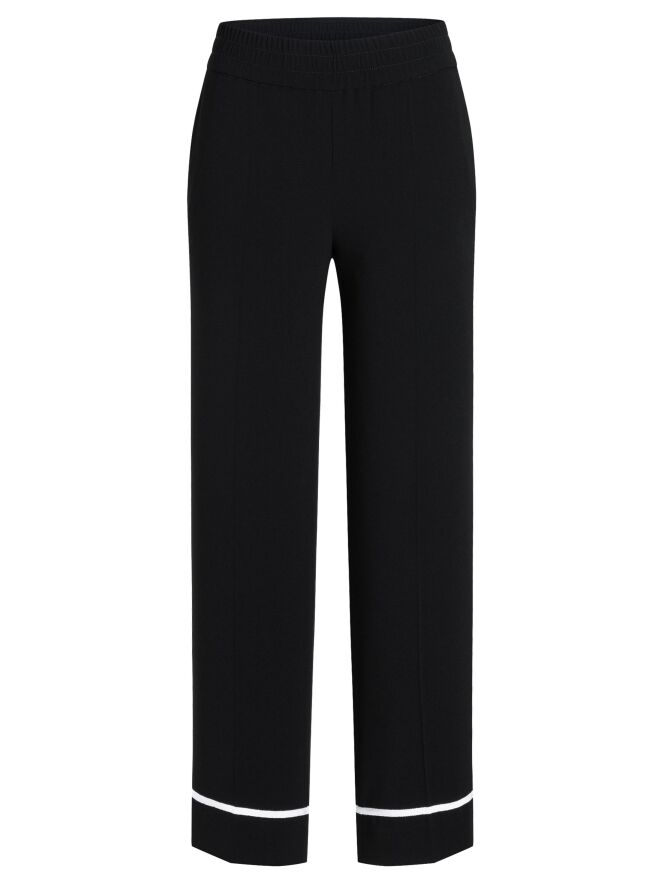 Buy Gia Solid Black Straight Capri from Westside