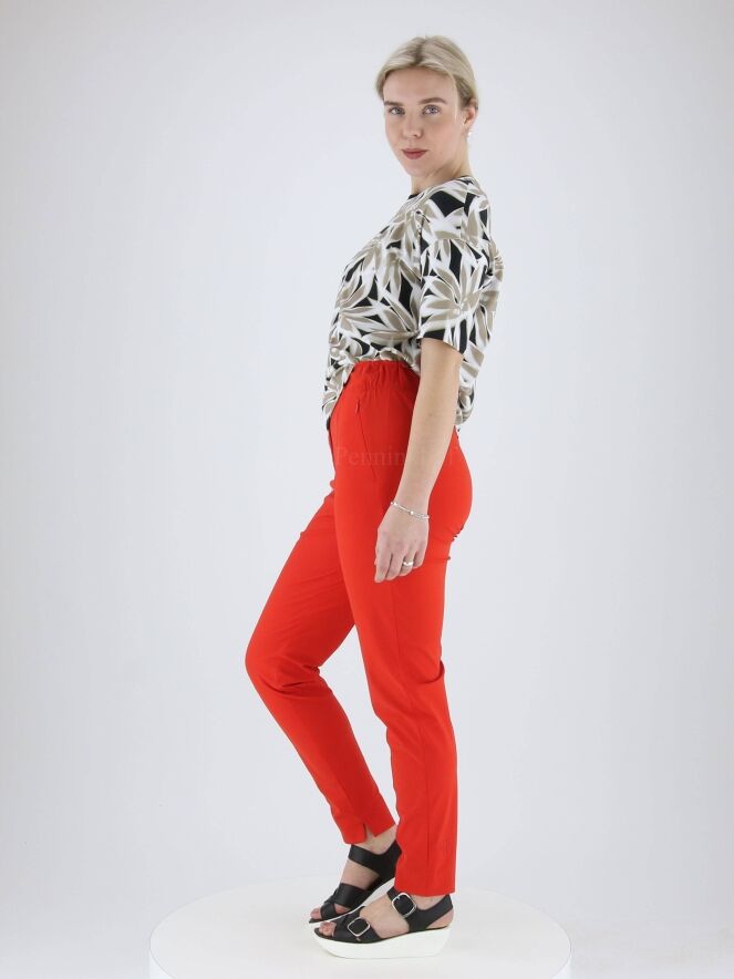 Marc Cain trousers SS 81.25 J40 Red by