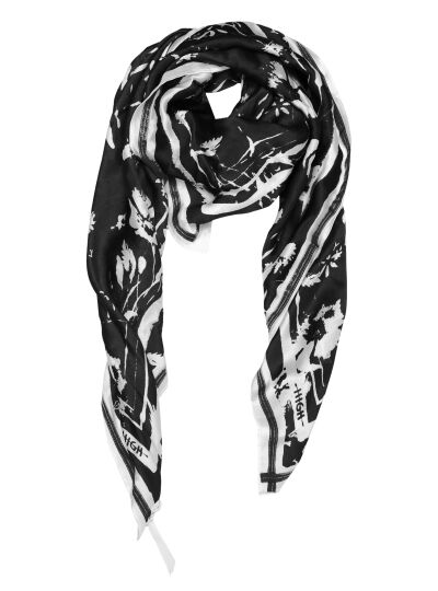 High Scarf 001 WINDING 990084