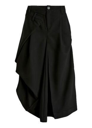 High High 199 BANFF S20351